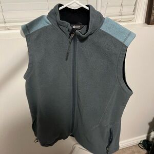 MEC Mountain Equipment Co-op Fleece Vest Full Zip Outdoor Hiking Camping